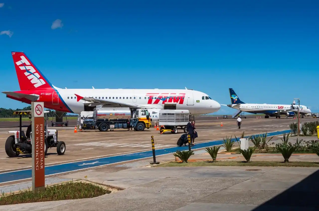 Aeroporto / Check-in-out hotel — Foz do Iguaçu